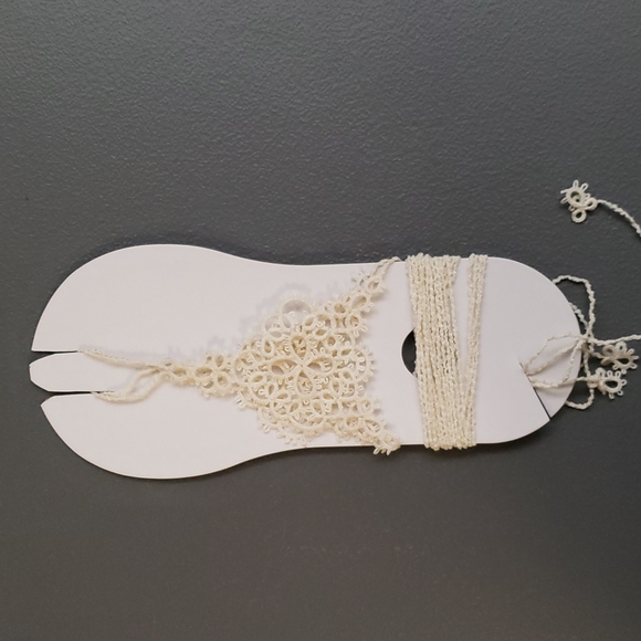 Tatted toe sandals - Picture 1 of 2